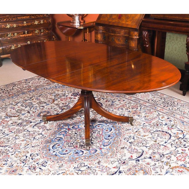 Hollywood Regency Vintage Oval Regency Revival Dining Table and Chairs from William Tillman, 1990s, Set of 7 For Sale - Image 3 of 16