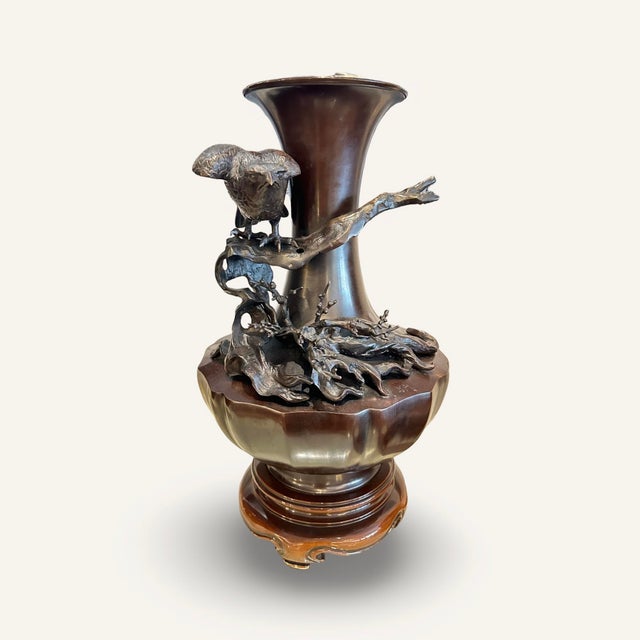 Metal Pair of 1980s Contemporary Meiji Style Bronze Marbro Lamps With Decoration For Sale - Image 7 of 9