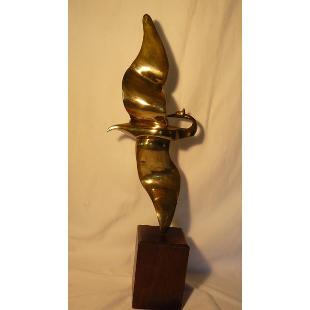 Hattakitkosol Somchai 1950s Brass Flying Bird Sculpture For Sale - Image 4 of 11