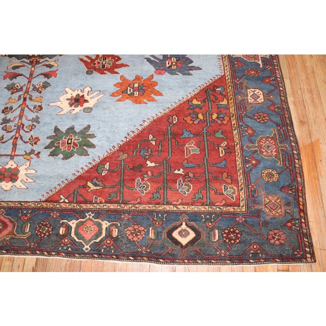 Dramatic Floral Persian Bakhtiari Rug no. j3160 For Sale - Image 4 of 12