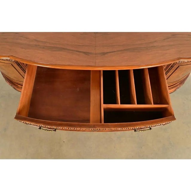 Berkey & Gay Antique Georgian Burled Walnut Bow Front Sideboard or Bar Cabinet, Circa 1920s For Sale In South Bend - Image 6 of 13