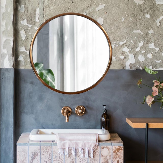 The Yorkville Mirror was inspired by industrial loft windows in the upper east Manhattan neighborhood of Yorkville. The...
