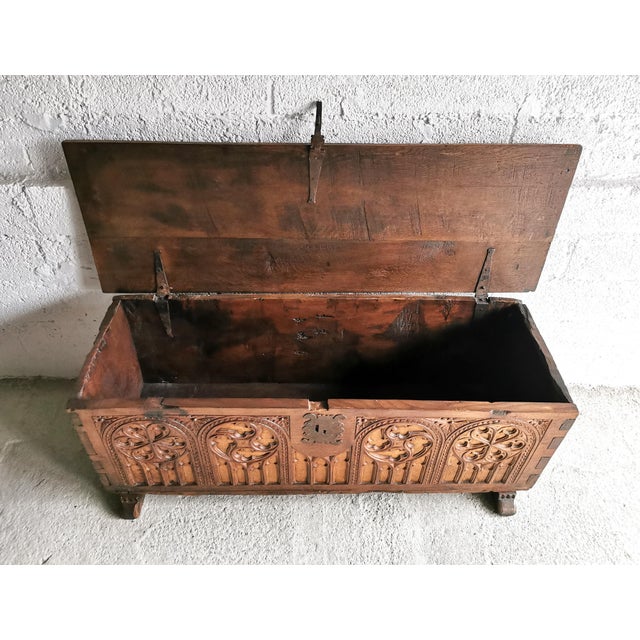 Antique Gothic / Neo-Gothic Oak Chest, 19th Century For Sale - Image 10 of 14