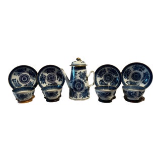 9 Pc, 18th C. Chinese Export "Fitzhugh Gold" Blue & White Porcelain Coffee Set For Sale