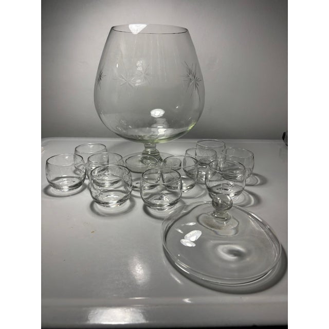 1960s Mid Century Modern Susquehanna Glass Six Point Star Punch Bowl Lid and Eleven Punch Cups - 12 pcs For Sale - Image 10 of 11