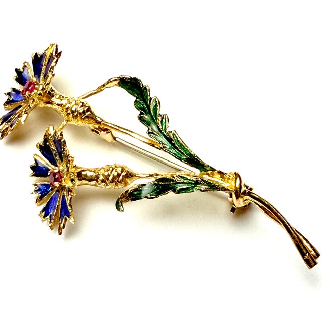 1960s Vintage Italian 18k Gold Ruby & Enamel Floral Brooch – Retro Unisex Lapel Pin For Sale - Image 5 of 12