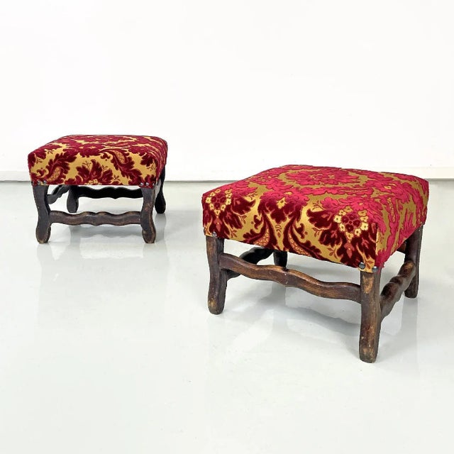French antique poufs in wood with yellow and dark red damask fabric, 1850s Pair of square poufs. They have a padded seat...