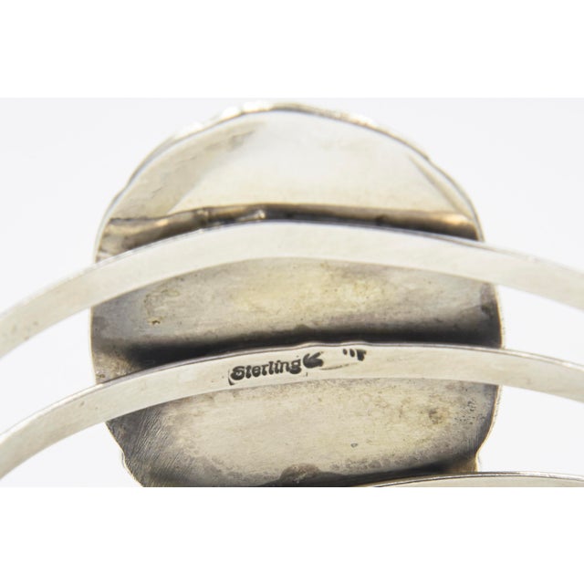 Metal Late 20th Century Kay Johnson Southwest Sugilite Sterling Silver Cuff Bracelet For Sale - Image 7 of 12