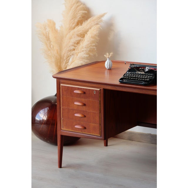 Danish Teak Svend Aage Madsen Desk from HP Hansen, 1960s For Sale - Image 9 of 18
