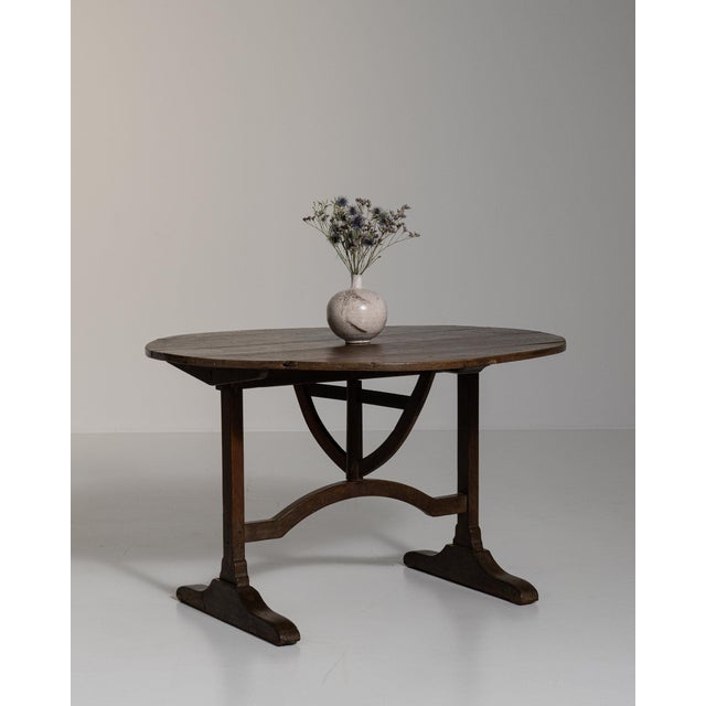 19th Century France Rich Walnut Brown Round Tilt-Top Drop-Leaf Table For Sale - Image 4 of 11