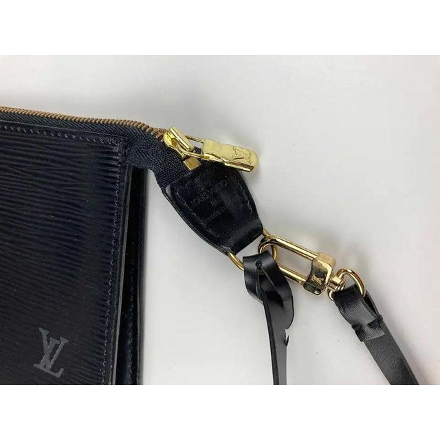 Late 20th Century Louis vuitton Black Epi St. Jacques Tote with Wallets and Pochette For Sale - Image 9 of 9