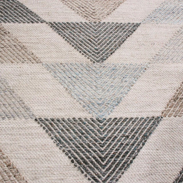 Rug & Kilim Rug & Kilim’s Scandinavian Style Geometric Cream & Gray Wool Kilim Outdoor Rug - 14'x20' For Sale - Image 4 of 6