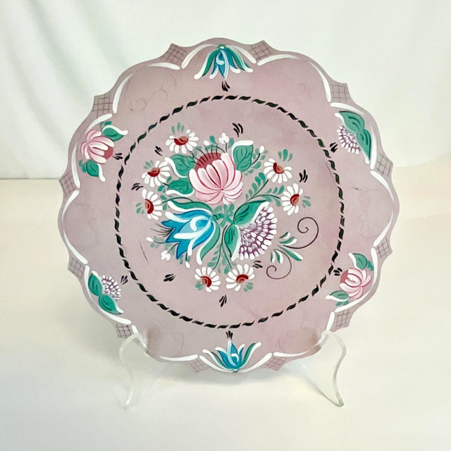 This is a gorgeous hand-painted Wood decorative plate. The piece is from Denmark and features botanical blooms in rose,...