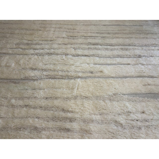 Restoration Hardware Rh Eli Wool Rug – 12' × 15' Natural | Hand-Knotted New Zealand Wool | Moroccan-Inspired Contemporary Design For Sale - Image 4 of 18