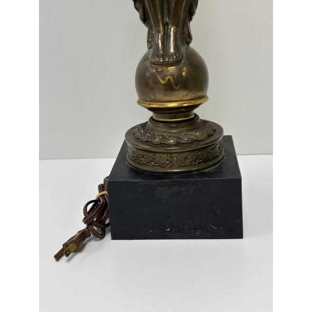 1930s Vintage Figural Table Lamp in Bronze For Sale - Image 5 of 10