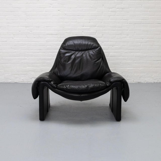 Set of P60 Chair and Ottoman by Vittorio Introini for Saporiti Italia, 1970s For Sale - Image 10 of 18