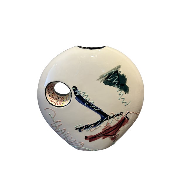 Mid-Century Modern Late 20th Century MCM Abstract Face Vase – Contemporary Studio Art Ceramic Sculpture With Sculptural Cutout, Picasso-Inspired Design For Sale - Image 3 of 10