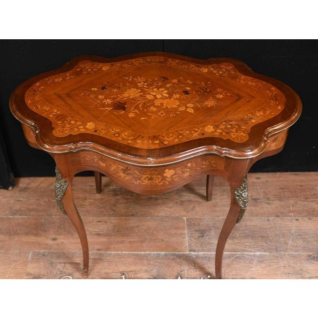Gorgoeus French shaped writing table or desk - Love the shape to the top with elegant curves - We date this desk to circa...