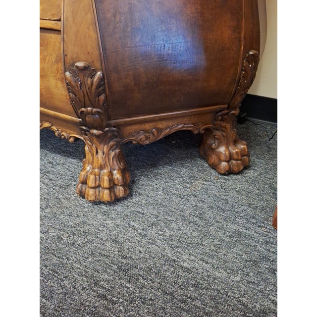 Early 20th Century Walnut Dutch Bombe Breakpoint Cabinet With Claw Feet For Sale - Image 14 of 18