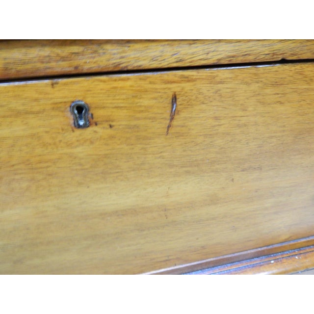 Victorian Chest of Drawers in Mahogany For Sale - Image 10 of 18