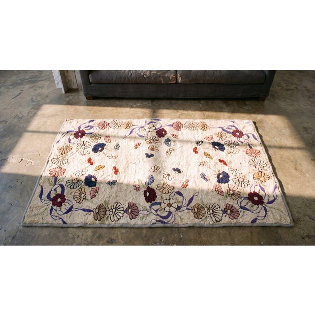 Textile 1930s Multicolor Floral Folk Art Antique American Hooked Rug 2'5" X 4'1" Handknotted Wool Carpet For Sale - Image 7 of 8
