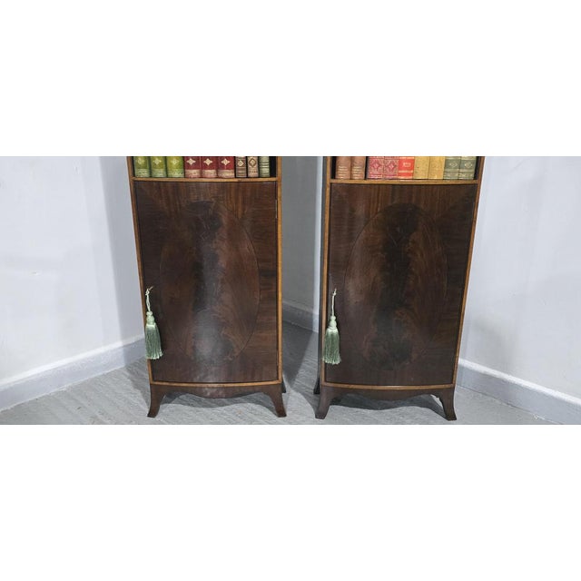 Mahogany Open Adjustable Library Bookcases, Set of 2 For Sale - Image 12 of 18