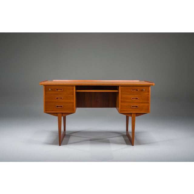 Mid-Century Danish Freestanding Teak Desk with Raised Lip Edge, 1960s For Sale - Image 10 of 18