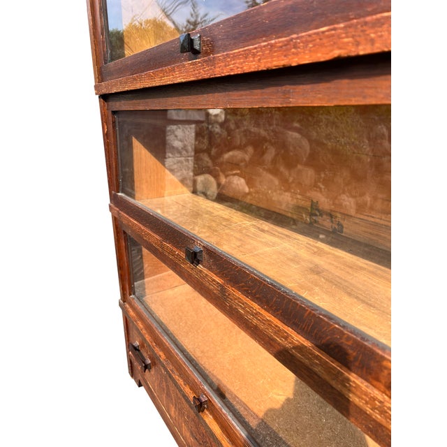 Antique Barrister Bookcase by Globe Wernicke in Tiger Oak Wood For Sale - Image 12 of 12