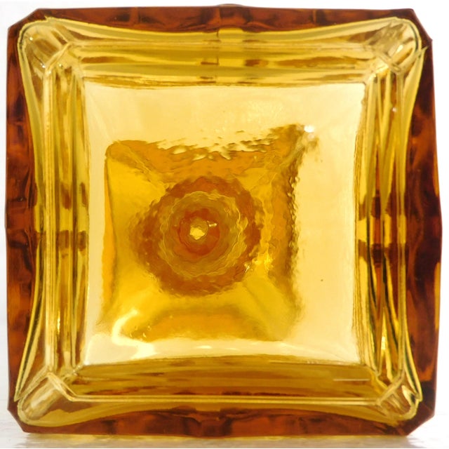 1971 Vintage 1880 Iron Horse Steam Engine Musical Decanter With Shot Glasses - 8 Piece Set For Sale - Image 15 of 18