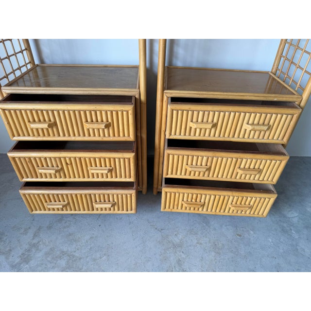 Vintage Coastal Pagoda-Style Rattan Etagères With Three Drawers – A Pair For Sale In Miami - Image 6 of 12