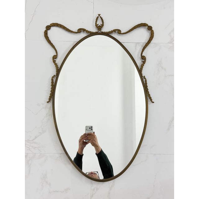 Italian brass mirror, mid-20th century, 1960s. Found in a noble apartment, it is intact. Good condition. Small oxidations...