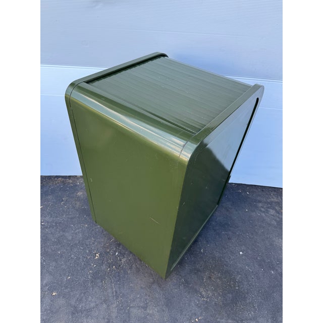 1950s Avocado Green Locking Metal Waterfall Rolltop File Cabinet Safe For Sale - Image 10 of 13