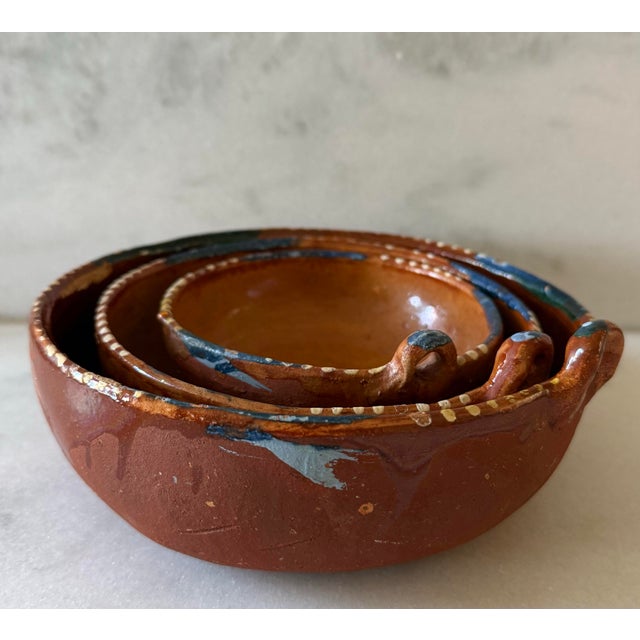 Mid 20th Century Set of 3 Vintage Mexican Terra Cotta Nesting Bowls For Sale - Image 5 of 10