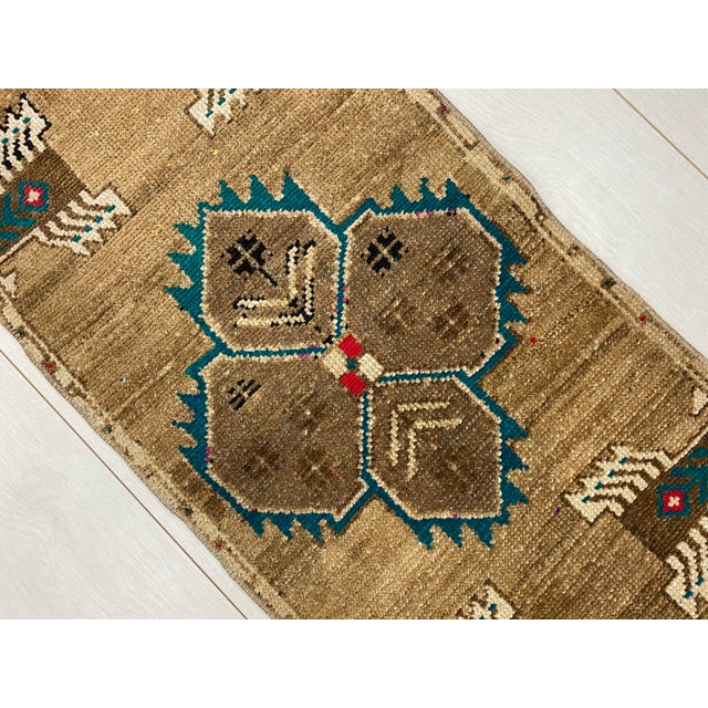 1960s Eeart Colour Vintage Antique Wool Carpet For Sale - Image 5 of 5