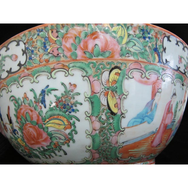 Chinese Export Porcelain Famille Rose Medallion 11" Punch Serving Bowl For Sale - Image 16 of 16