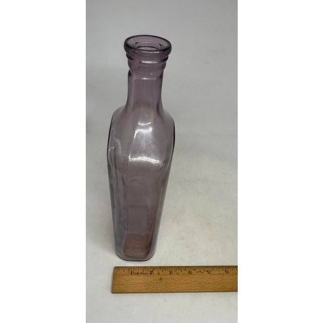 Antique Sun-Purple Amethyst Medicine Bottle Illinois Glass Company Diamond I 1915-1920s For Sale - Image 11 of 12