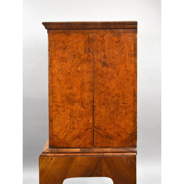 George III Burr Walnut Chest on Stand, 1800 For Sale - Image 11 of 13