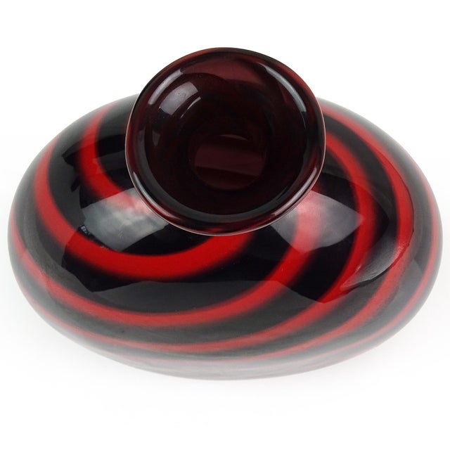 Mid-Century Modern Archimede Seguso Signed Murano Black Ruby Red Swirl Italian Art Glass Vintage Vanity Flower Vase For Sale - Image 3 of 6