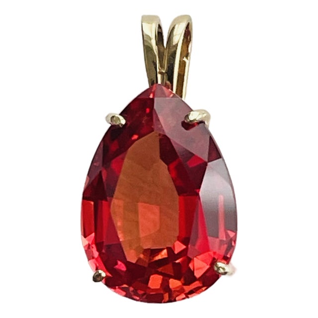 Vintage Clyde Duneier 10k Gold 13-Carat Padparadscha Sapphire Pear Pendant For Sale