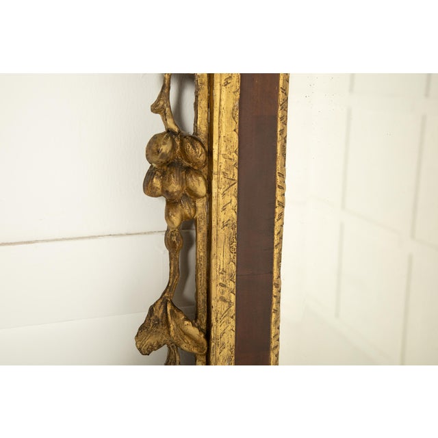 Large Antique English Walnut and Gilt Mirror, 1700s For Sale - Image 4 of 11