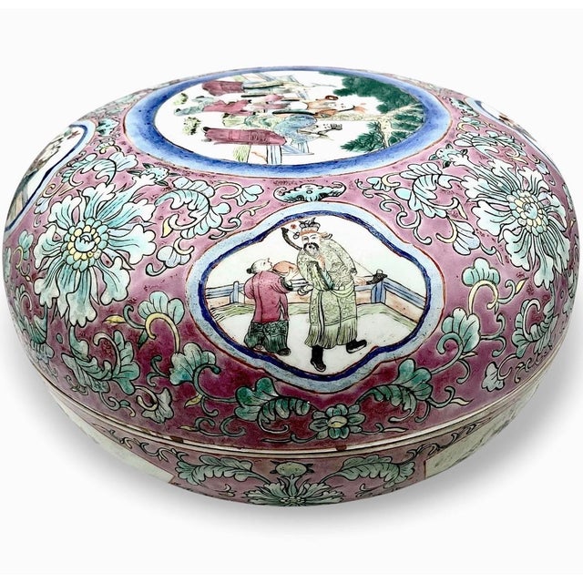 Chinese Antique Chinese Famille Rose Medallion Covered Box Double Bowl 11” For Sale - Image 3 of 15