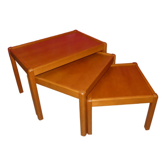 Vintage Nesting Tables, Set of 3 For Sale