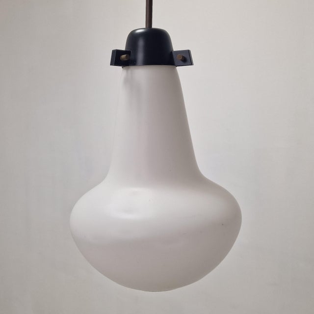 Mid-Century Modern Mid-Century Pendant in Milk Glass and Brass from Stilnovo, Italy, 1960s For Sale - Image 3 of 11
