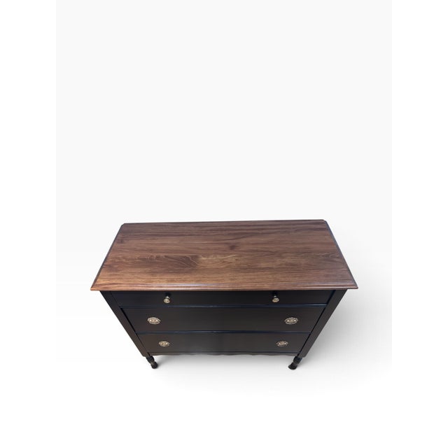 American Restored 19th-Century American Empire Revival 3-Drawer Chest in Carbon Black & Walnut For Sale - Image 3 of 12