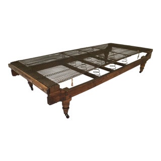 Antique Traditional Daybed Cot For Sale