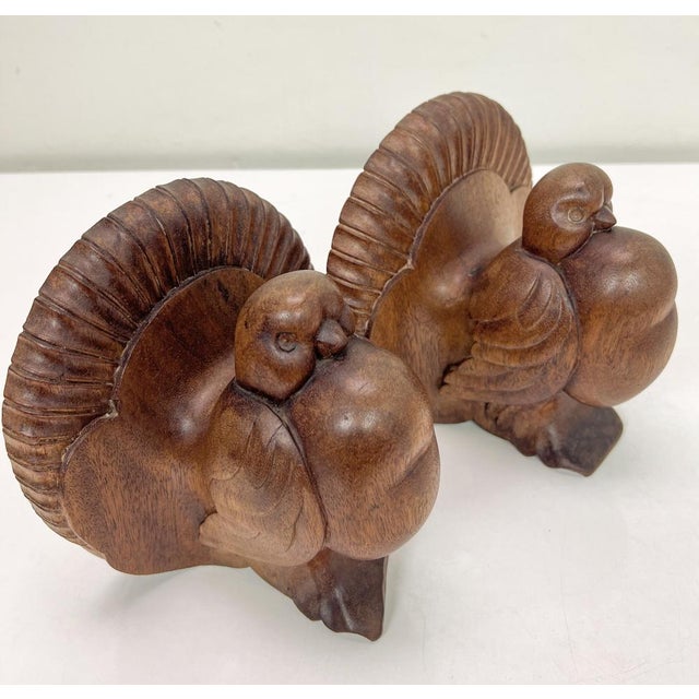 Art Deco Pigeon Bookends in Hand Carved Wood, 1930s, Set of 2 For Sale - Image 4 of 15