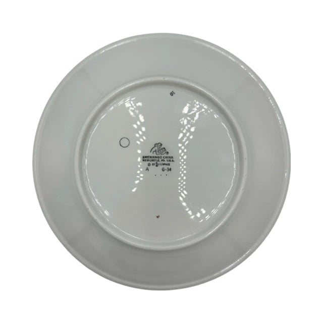 Ceramic Vintage The Carlyle Hotel NYC Porcelain Dinner Plate 9.5" New York For Sale - Image 7 of 12