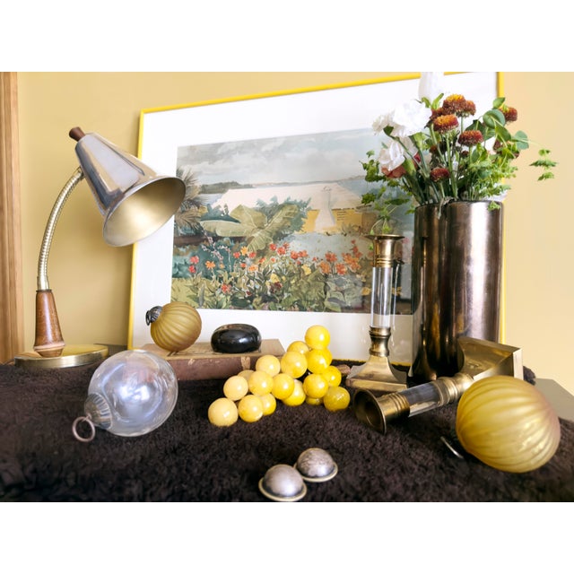 Mid-Century Modern Vintage Pair of Mid-Century Modern Brass & Lucite Candle Stick Holders, 1960s For Sale - Image 3 of 10