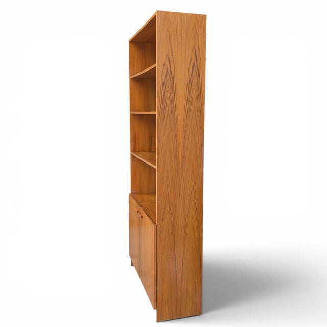 Set of Three Mid-Century Teak Bookcases For Sale - Image 16 of 18