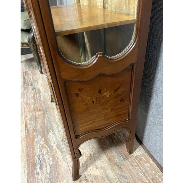 Antique Showcase, 1890s For Sale - Image 6 of 7